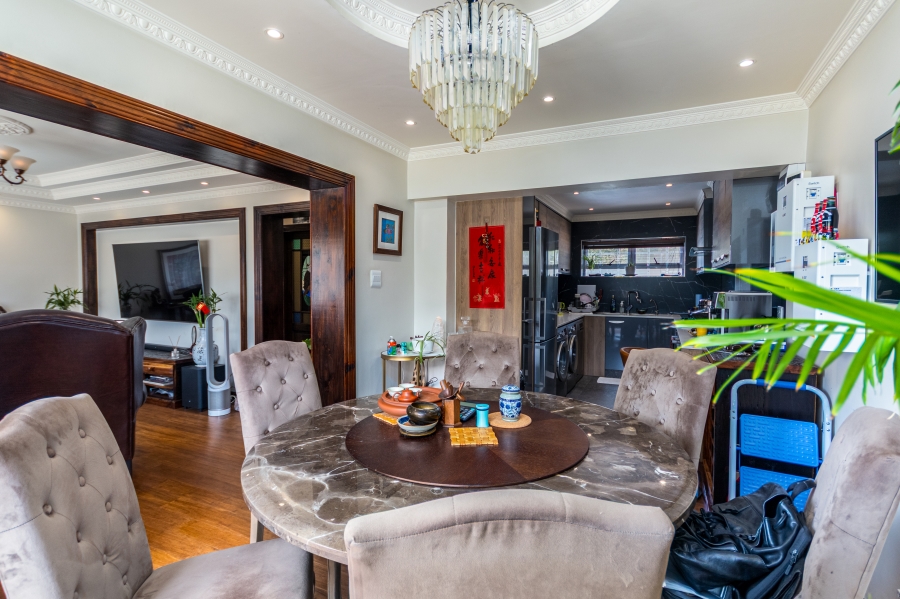3 Bedroom Property for Sale in Kenilworth Western Cape